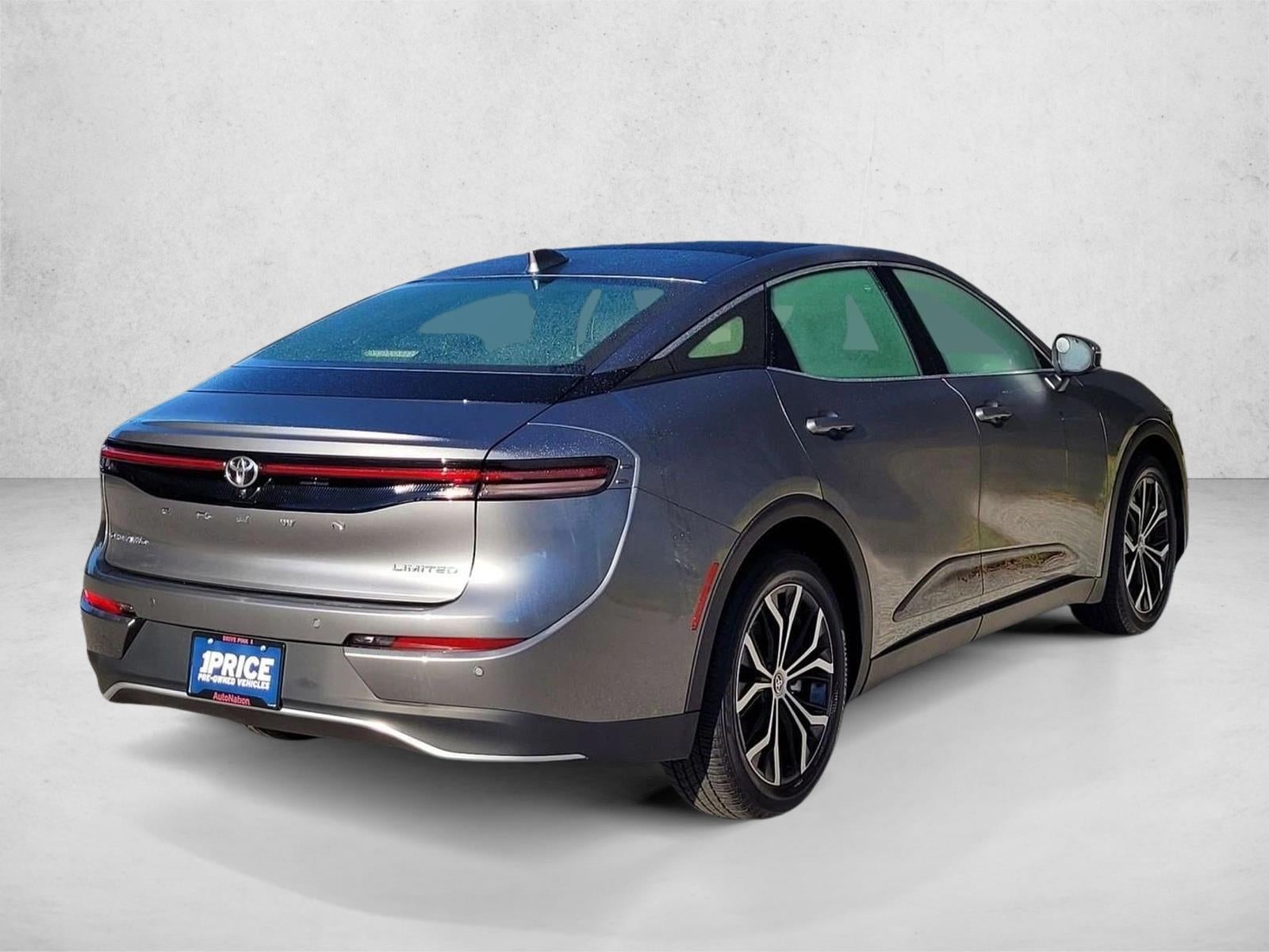 2024 Toyota Crown Limited AWD (Natl)