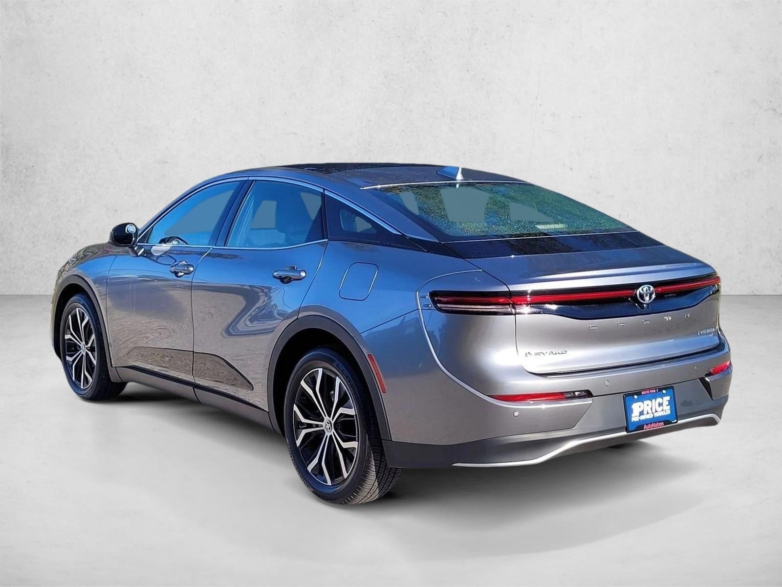 2024 Toyota Crown Limited AWD (Natl)