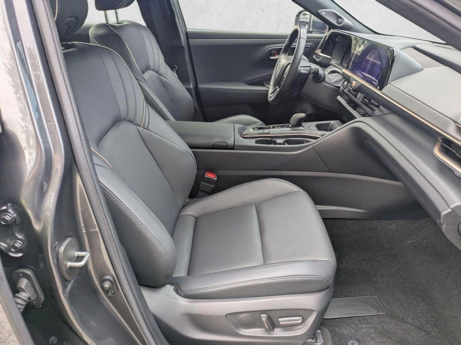 2023 Toyota Crown Limited AWD (Natl)