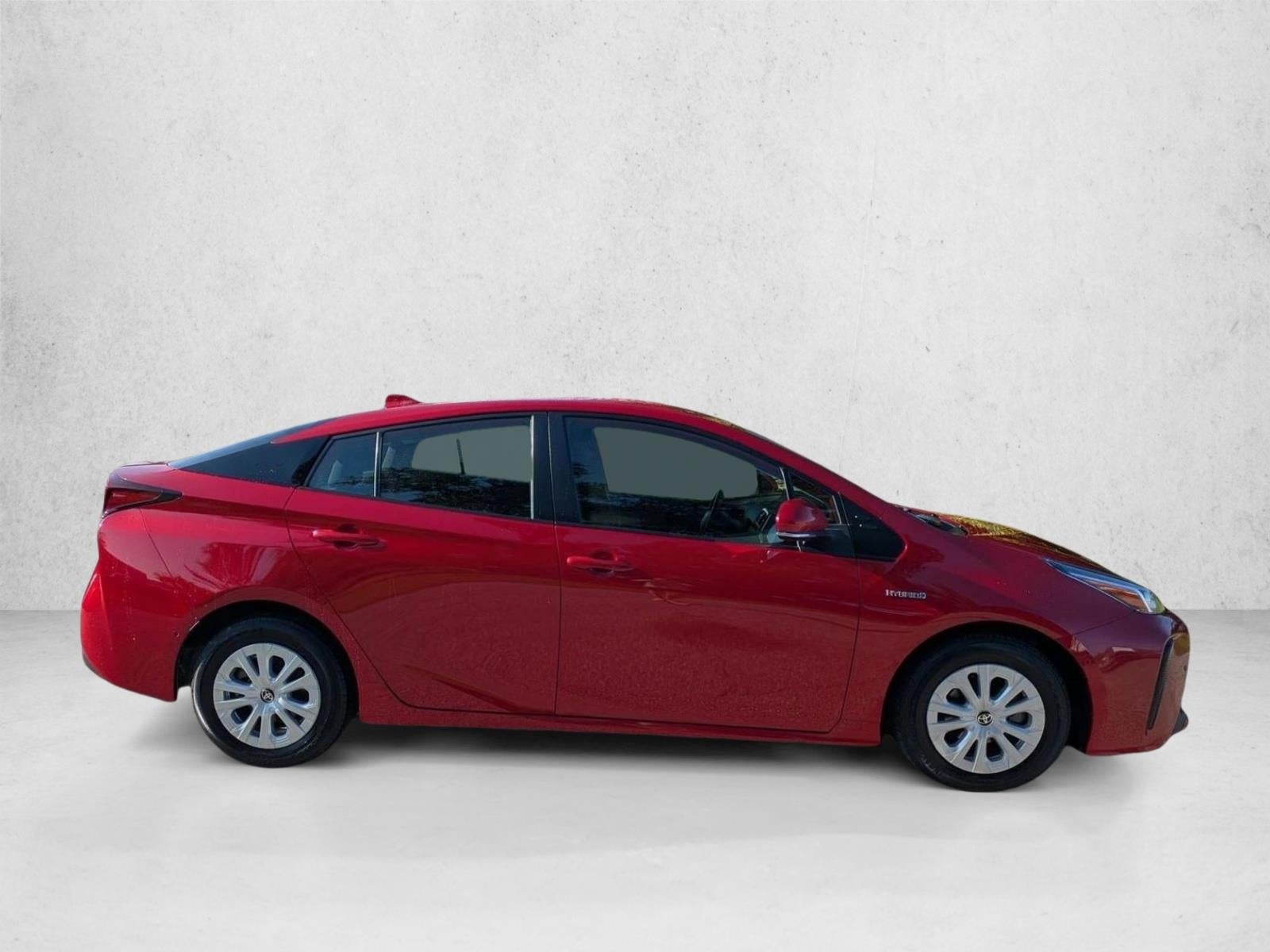 2022 Toyota Prius LE (Natl)