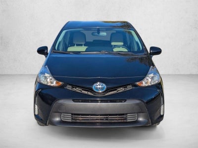 2017 Toyota Prius v Four (Natl)