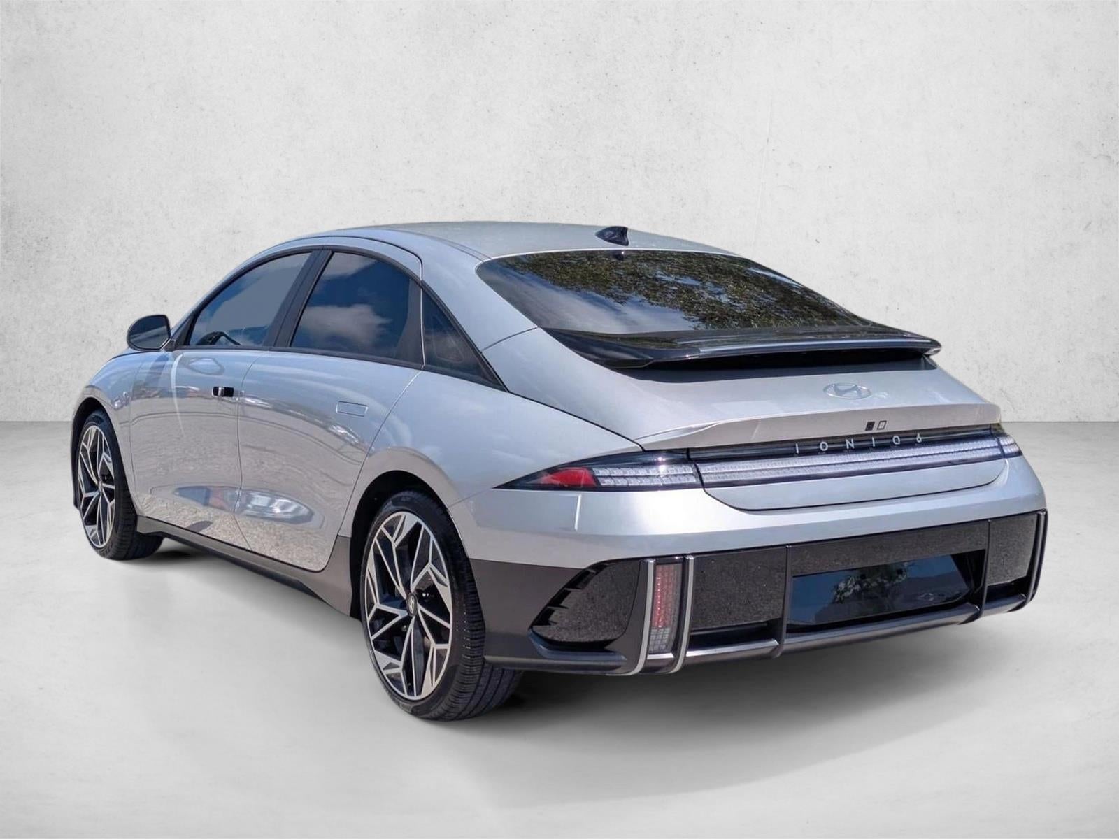 2025 Hyundai IONIQ 6 SEL RWD