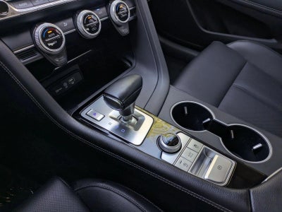 2021 Genesis G70 2.0T RWD
