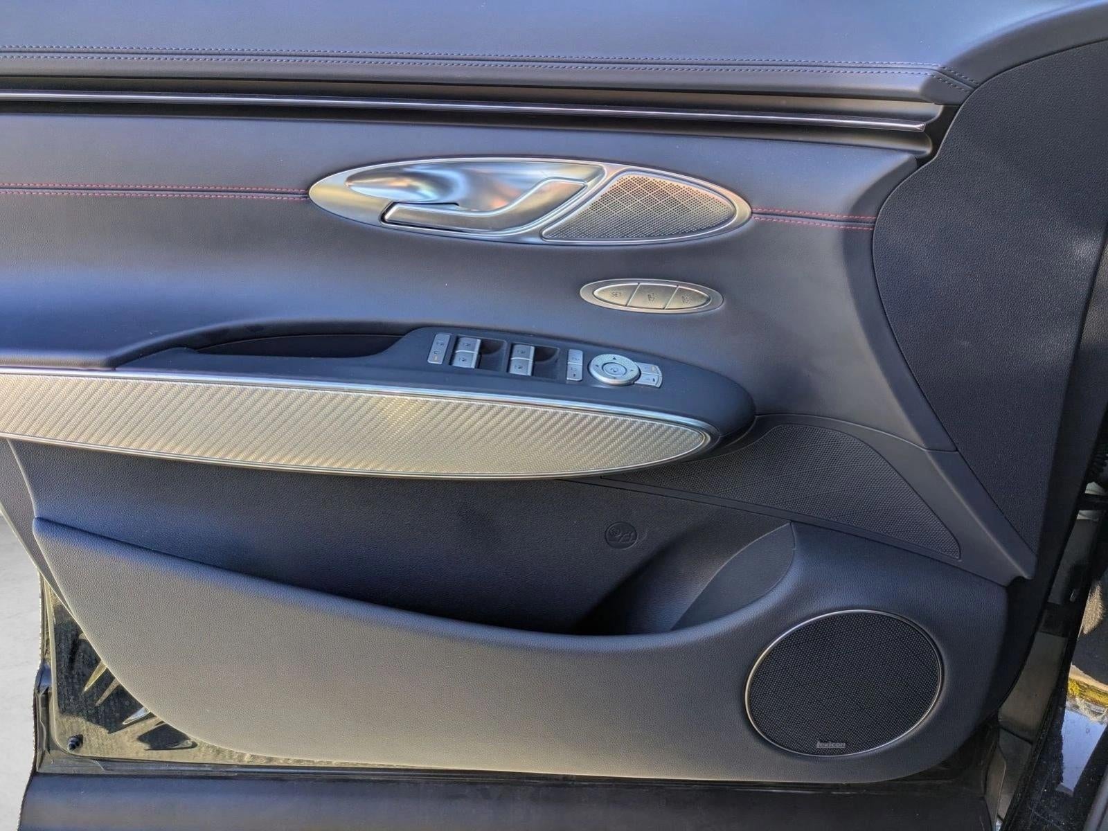 2023 Genesis GV70 2.5T AWD