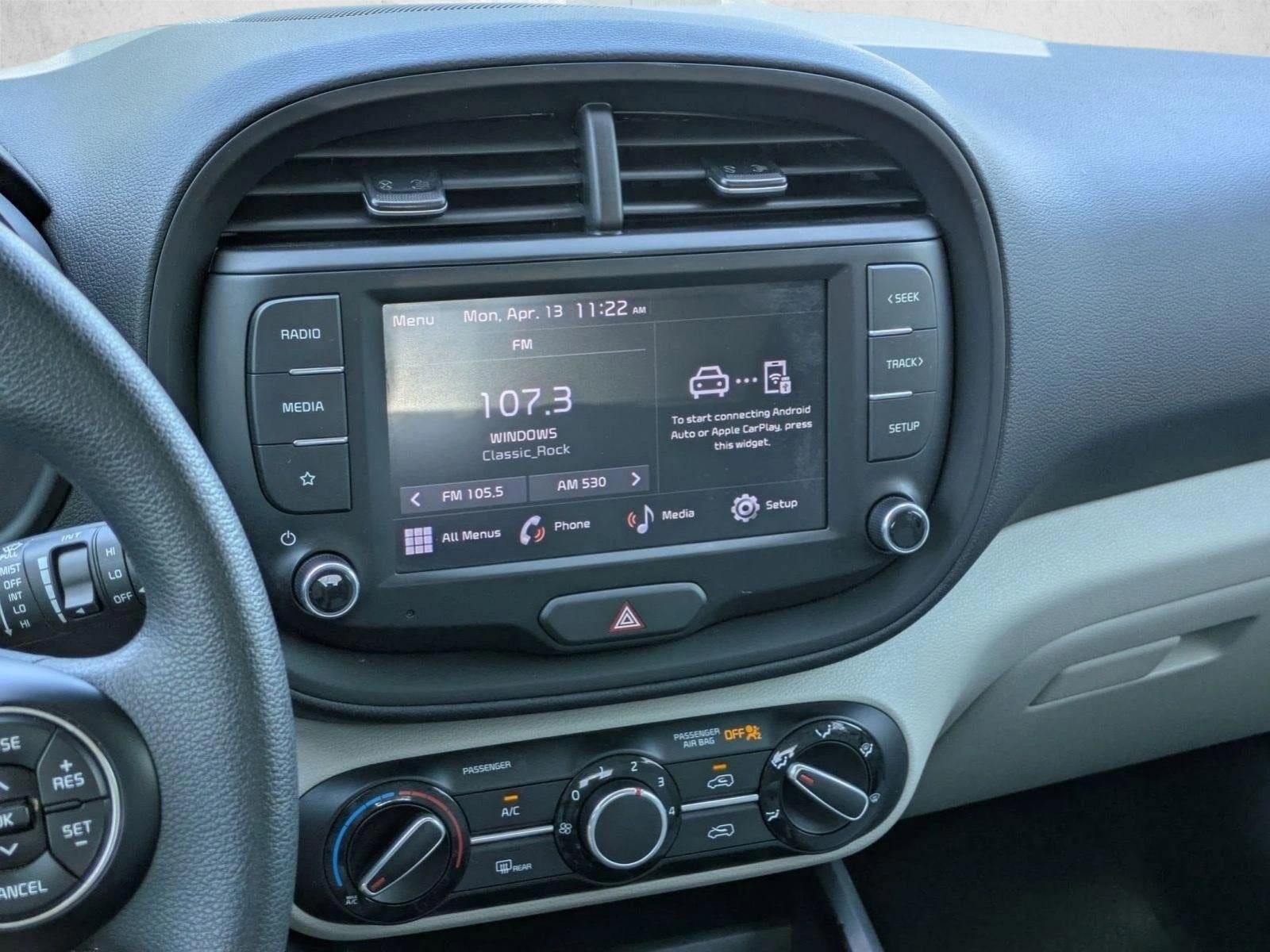 2022 Kia Soul LX IVT