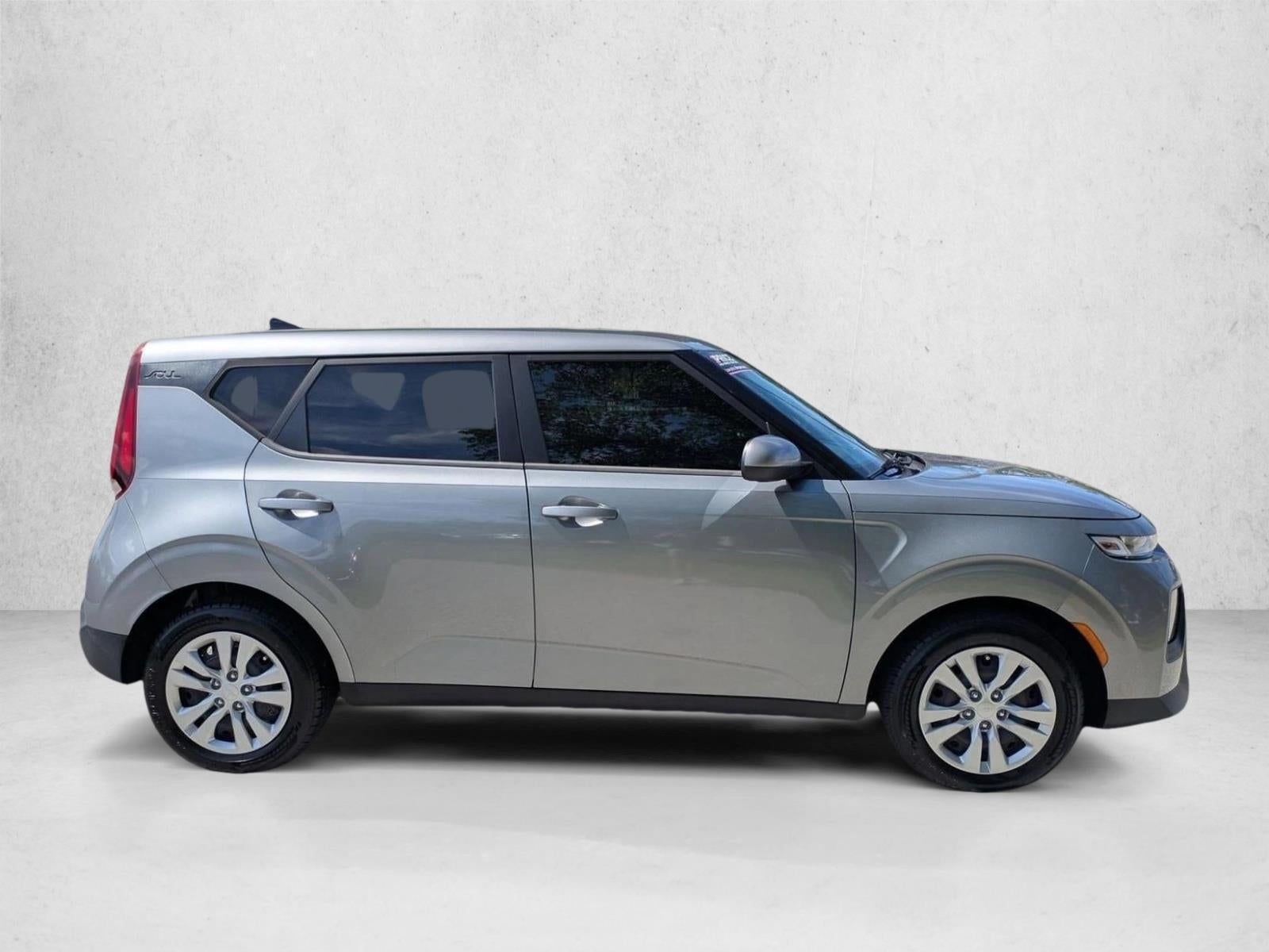 2022 Kia Soul LX IVT