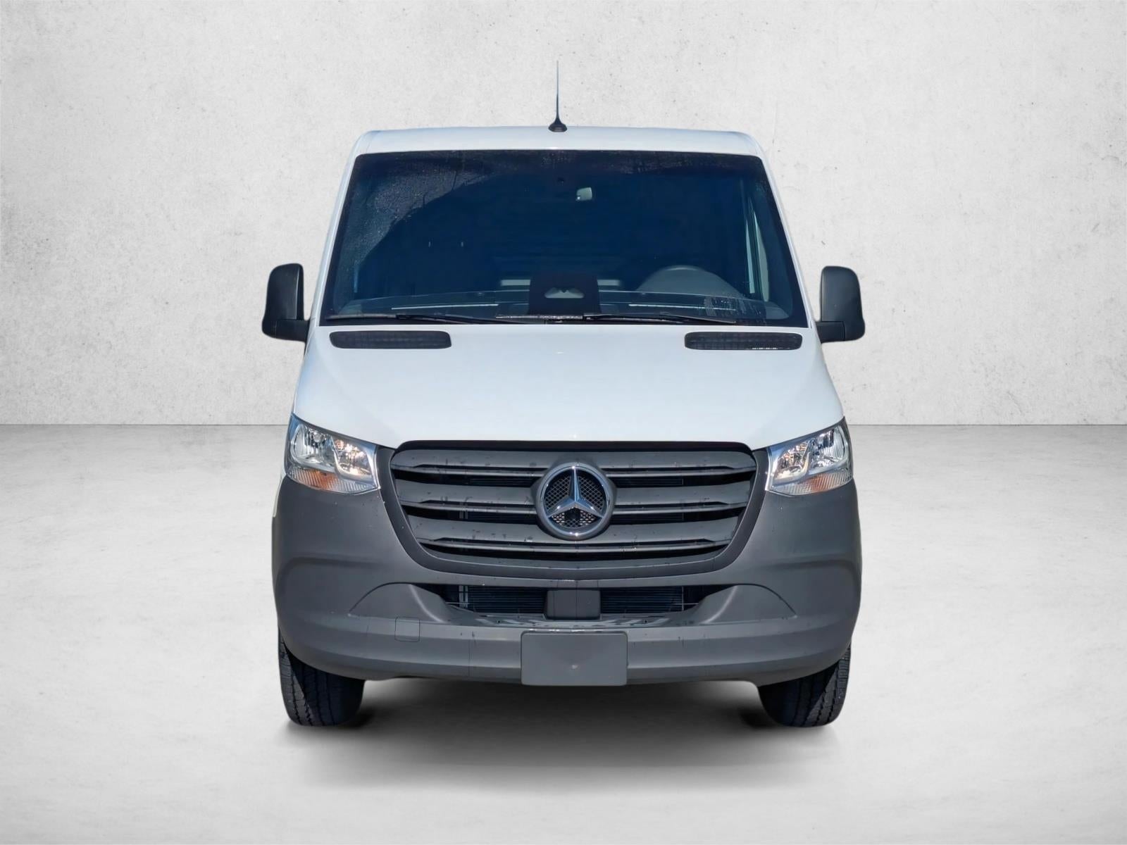 2025 Mercedes-Benz Sprinter Cargo Van 2500 Standard Roof I4 Diesel 144" RWD