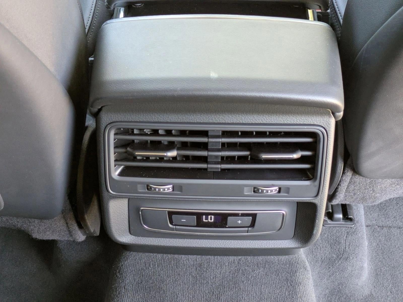 2023 Audi Q7 Premium 55 TFSI quattro