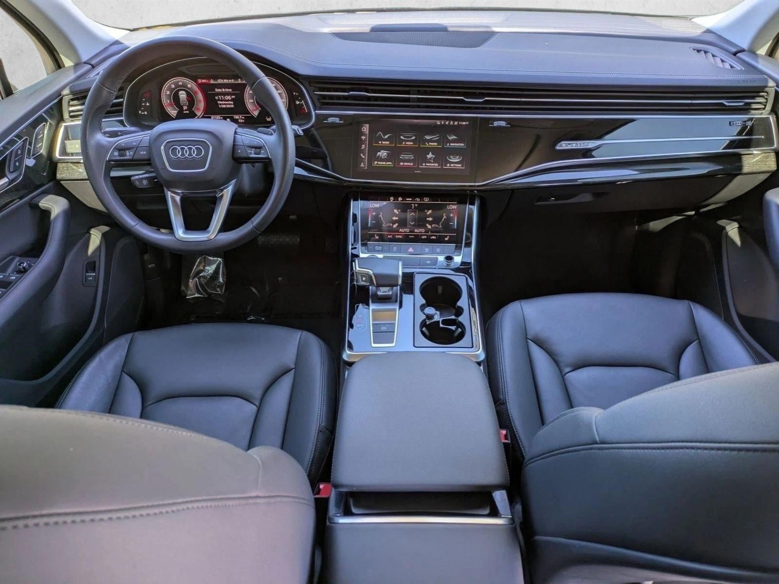 2023 Audi Q7 Premium 55 TFSI quattro