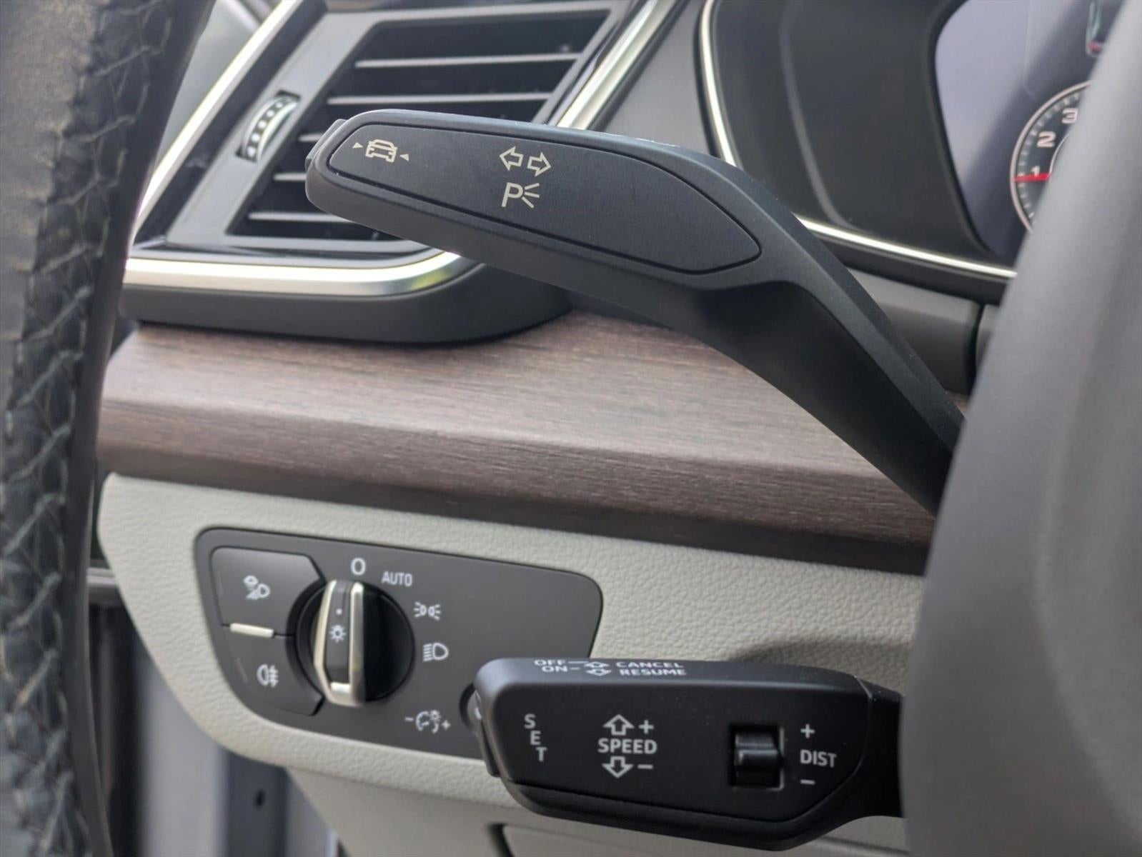 2021 Audi Q5 Premium Plus 45 TFSI quattro