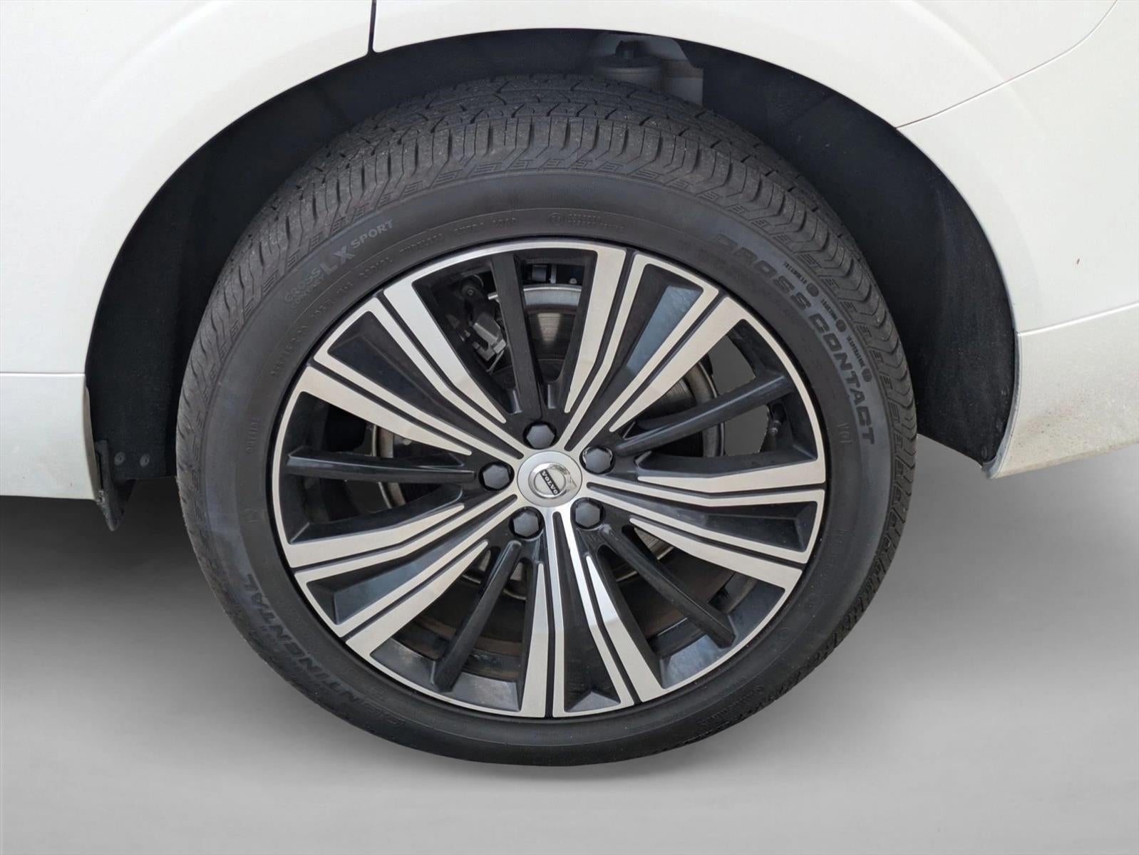 2022 Volvo XC60 Recharge Plug-In Hybrid T8 eAWD PHEV Inscription