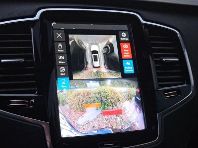 2024 Volvo XC90 B5 AWD Plus Bright Theme 7P