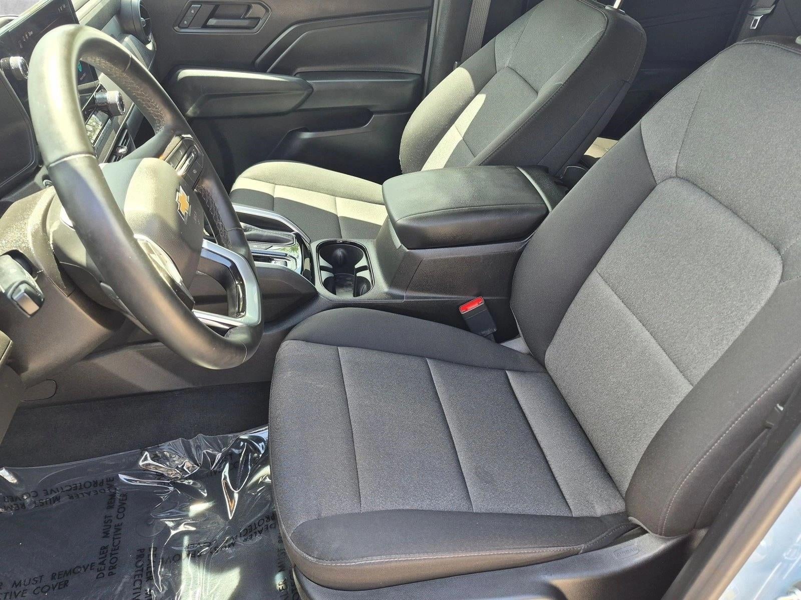 2025 Chevrolet Colorado Crew Cab Short Box 2-Wheel Drive Work Truck