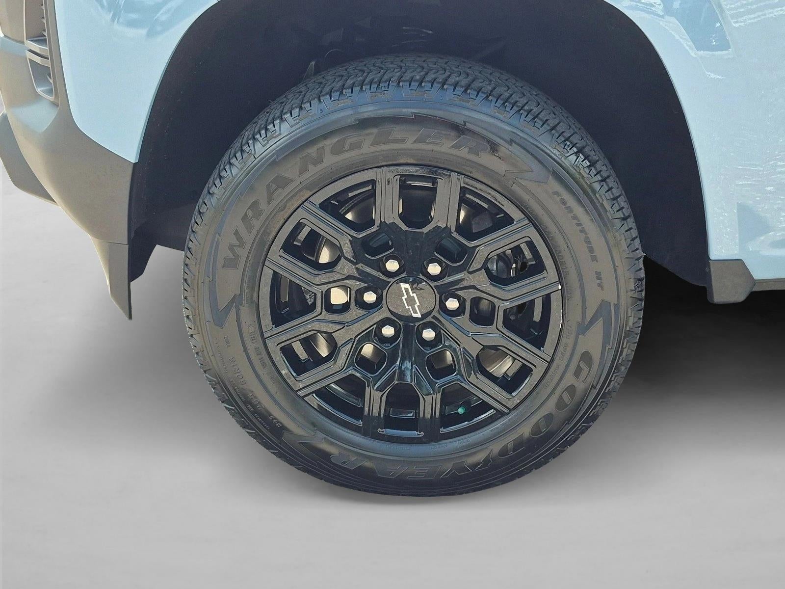 2025 Chevrolet Colorado Crew Cab Short Box 2-Wheel Drive Work Truck