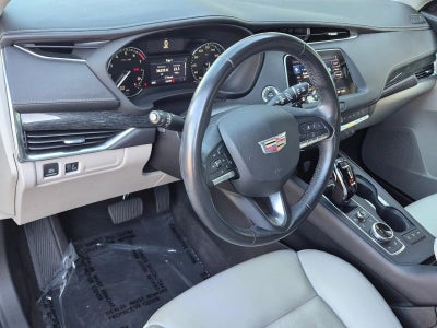 2022 Cadillac XT4 FWD 4dr Premium Luxury