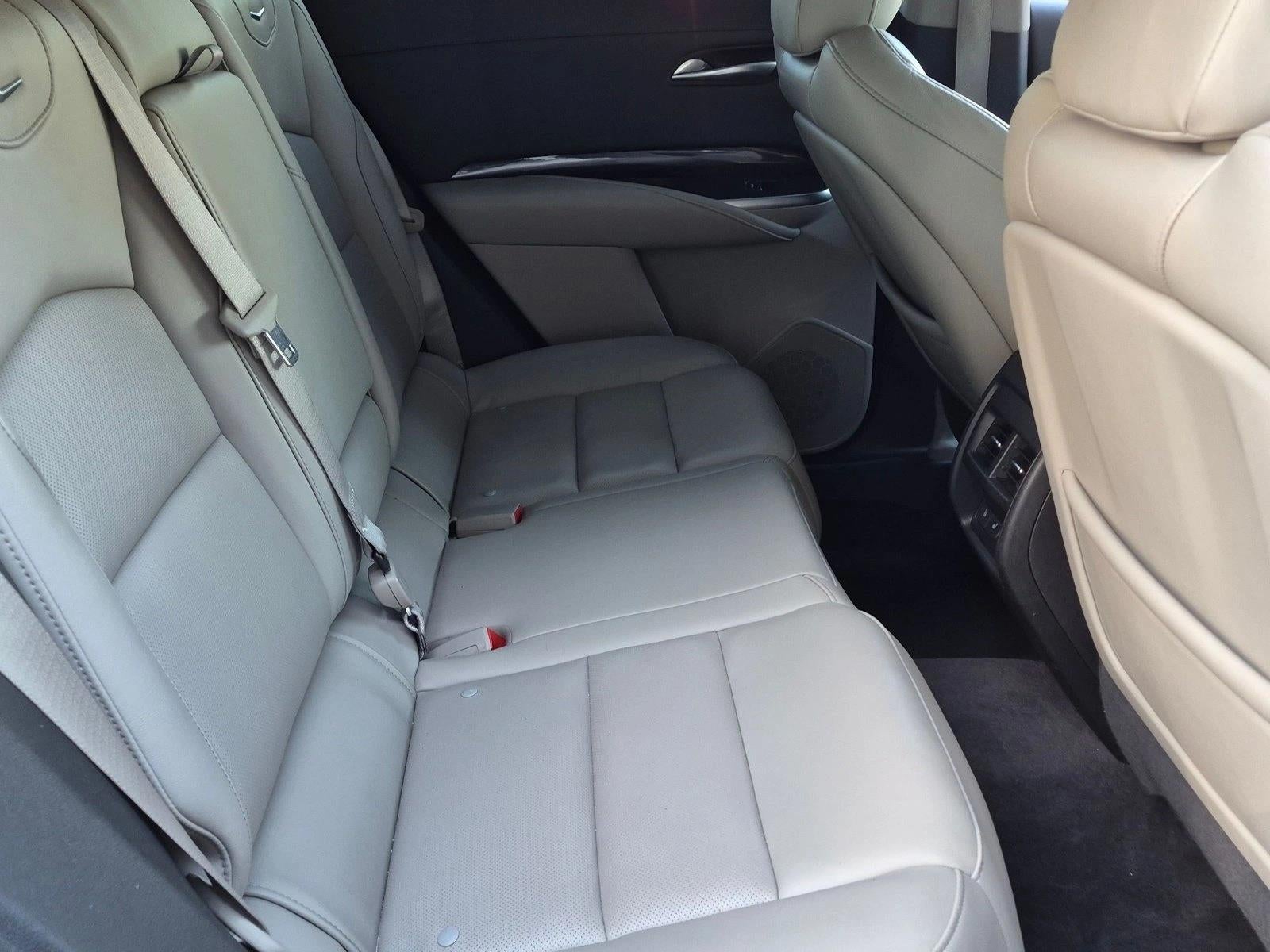 2022 Cadillac XT4 FWD 4dr Premium Luxury