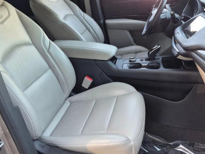2022 Cadillac XT4 FWD 4dr Premium Luxury