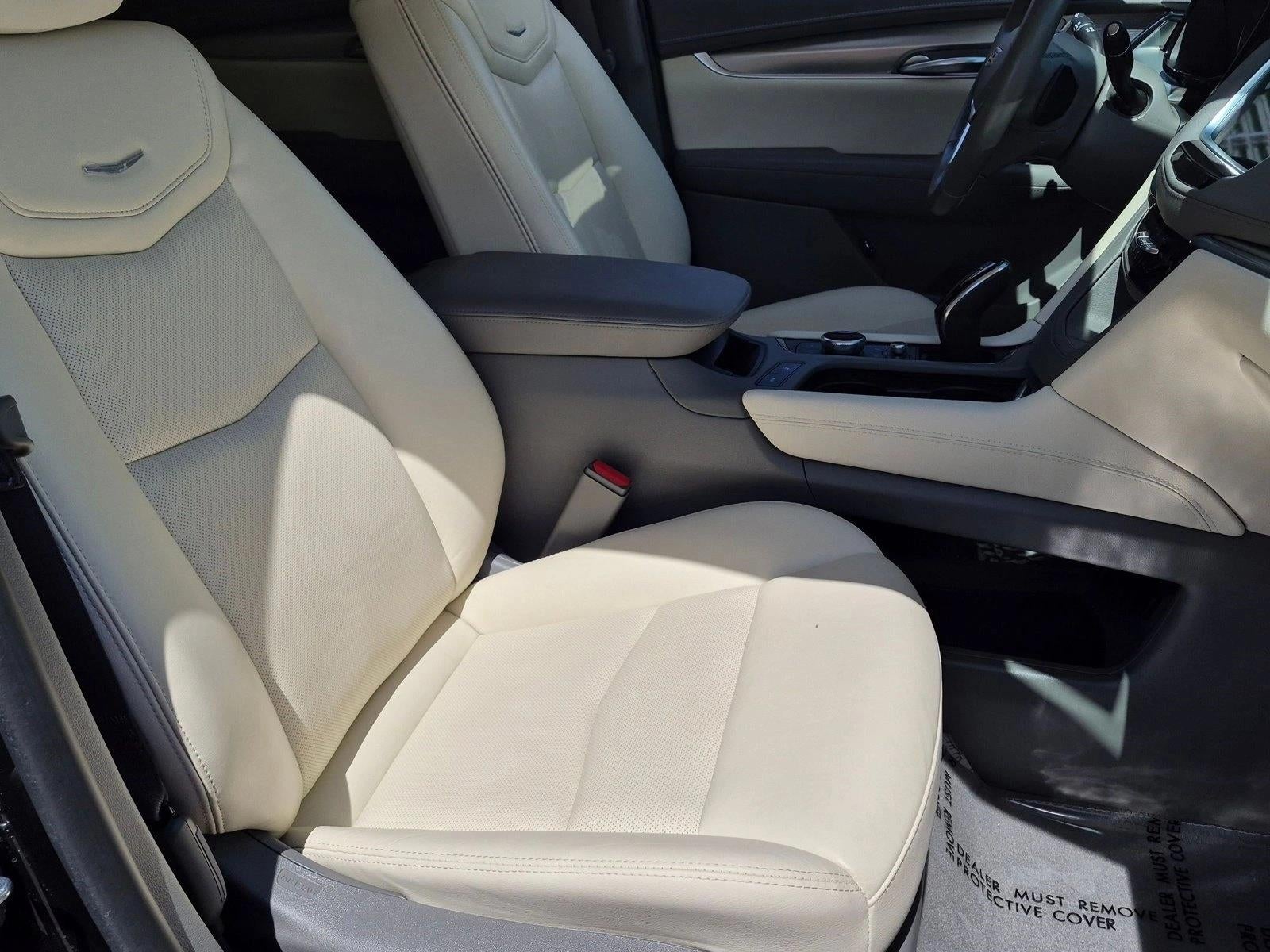 2023 Cadillac XT5 FWD 4dr Premium Luxury