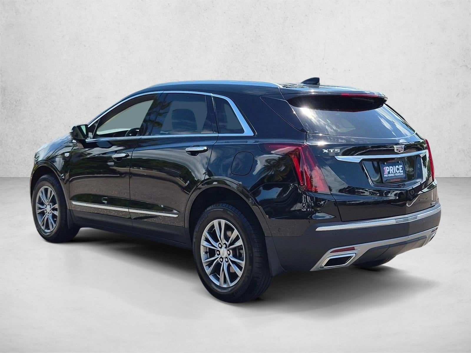 2023 Cadillac XT5 FWD 4dr Premium Luxury