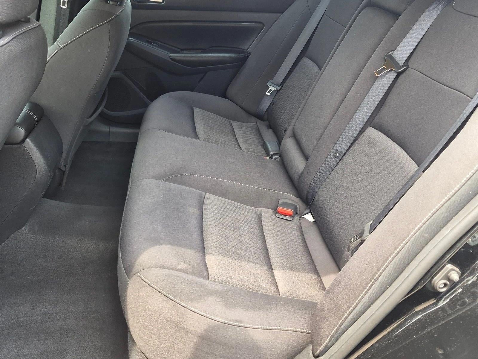 2022 Nissan Altima 2.5 SV Sedan