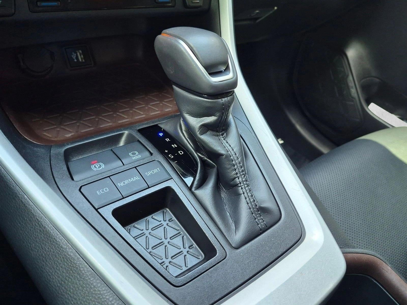 2024 Toyota RAV4 Limited FWD (Natl)