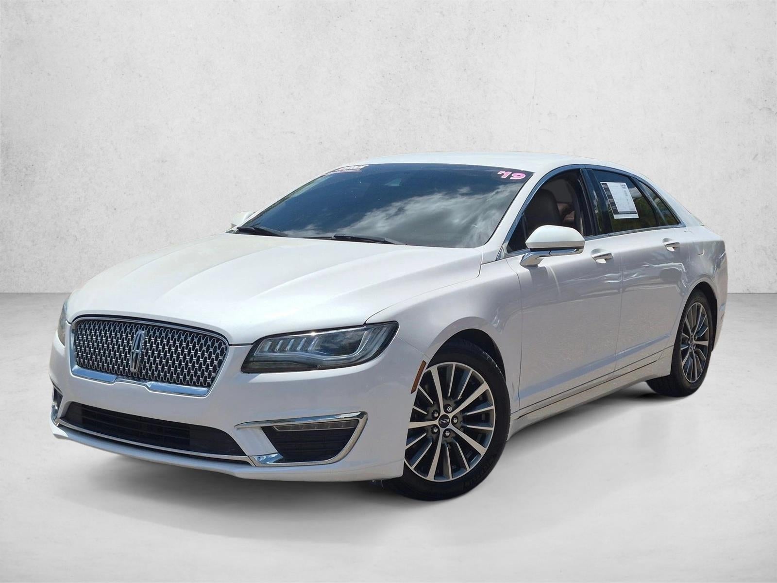 2019 Lincoln MKZ Standard FWD