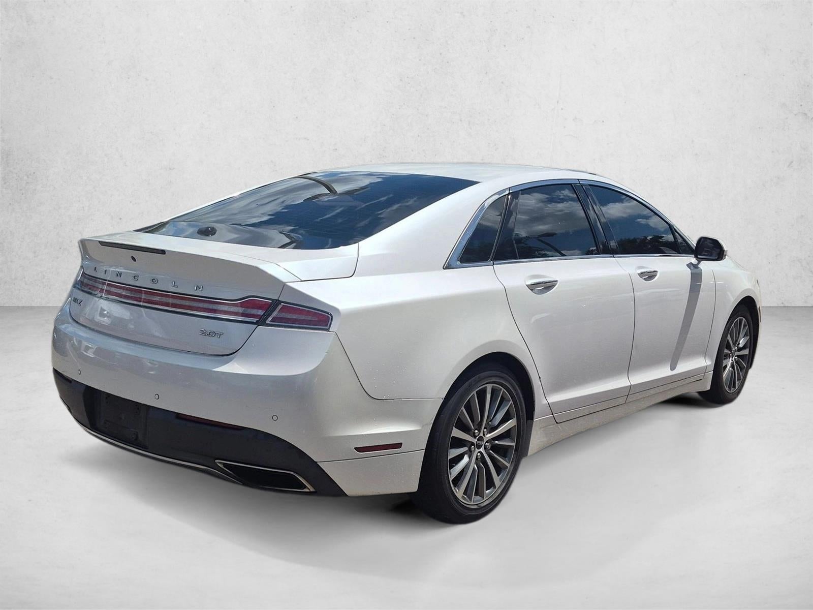 2019 Lincoln MKZ Standard FWD
