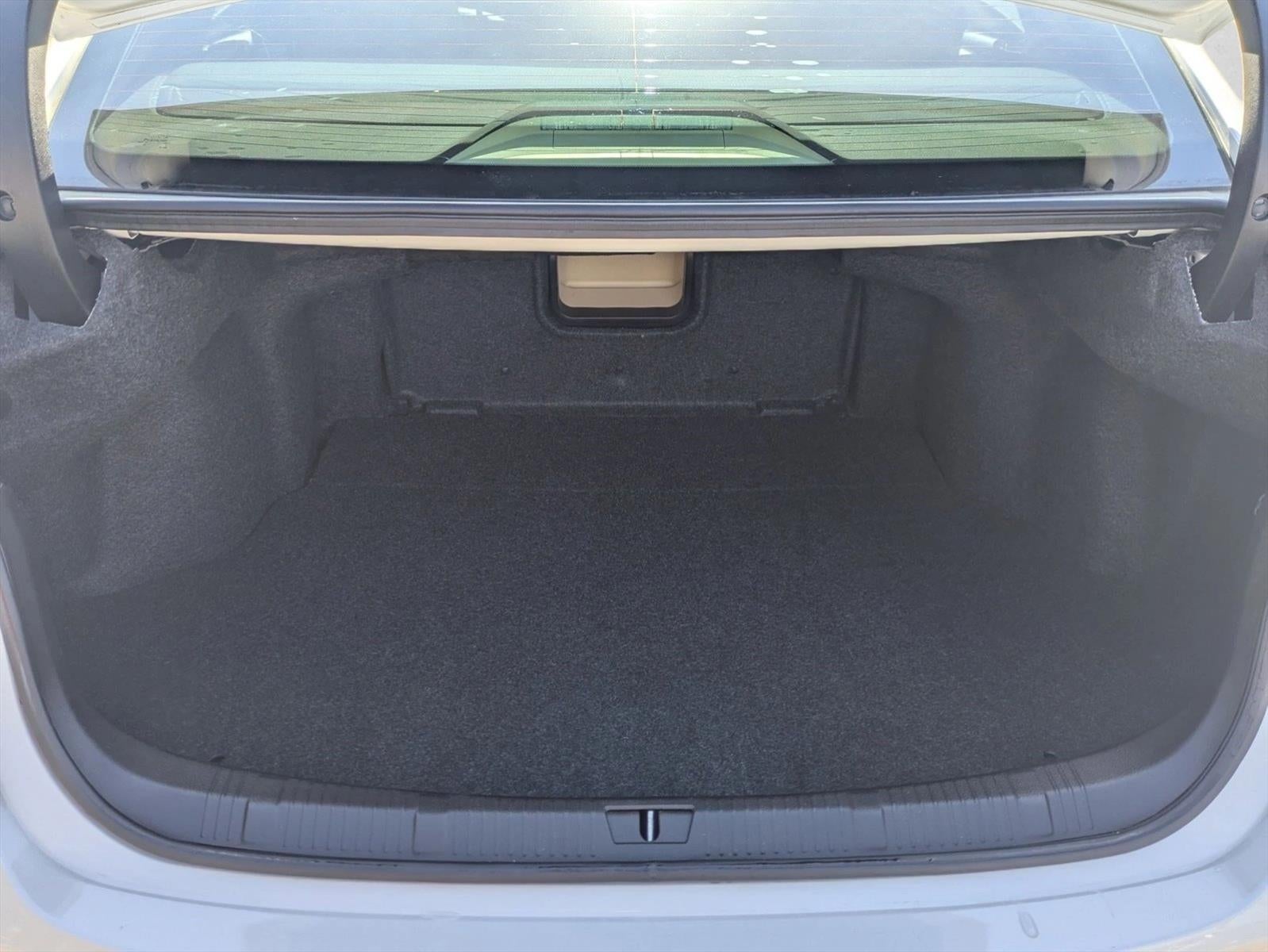 2017 Toyota Avalon Limited (Natl)