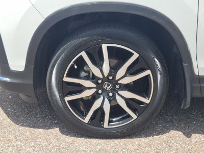 2022 Honda Pilot Touring 7-Passenger 2WD