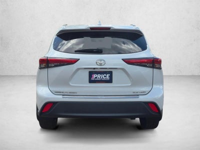 2022 Toyota Highlander XLE AWD (Natl)