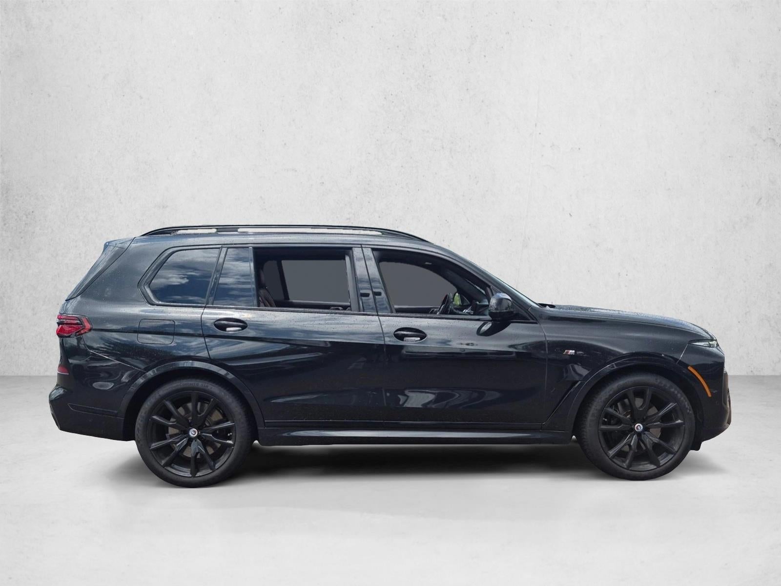 2023 BMW X7 M60i Sports Activity Vehicle