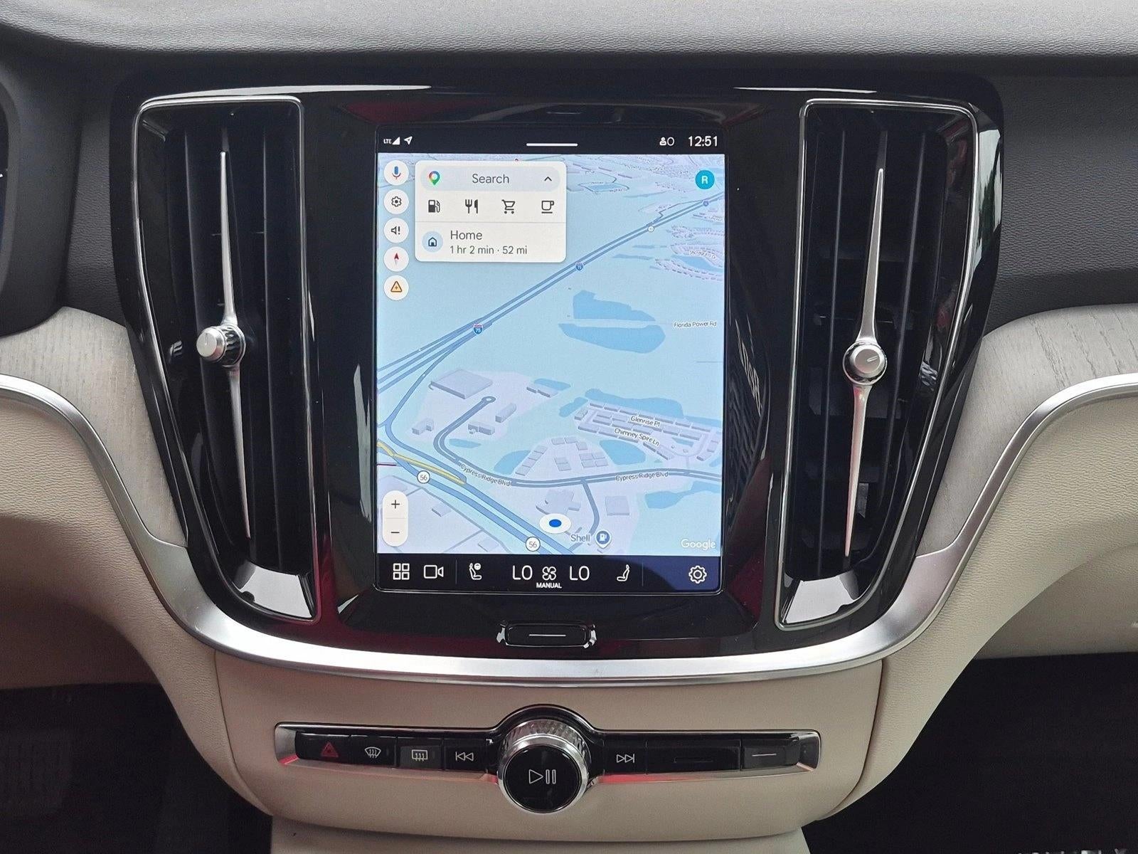 2024 Volvo S60 B5 FWD Plus Dark Theme