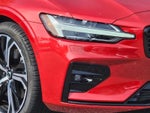 2024 Volvo S60 B5 FWD Plus Dark Theme
