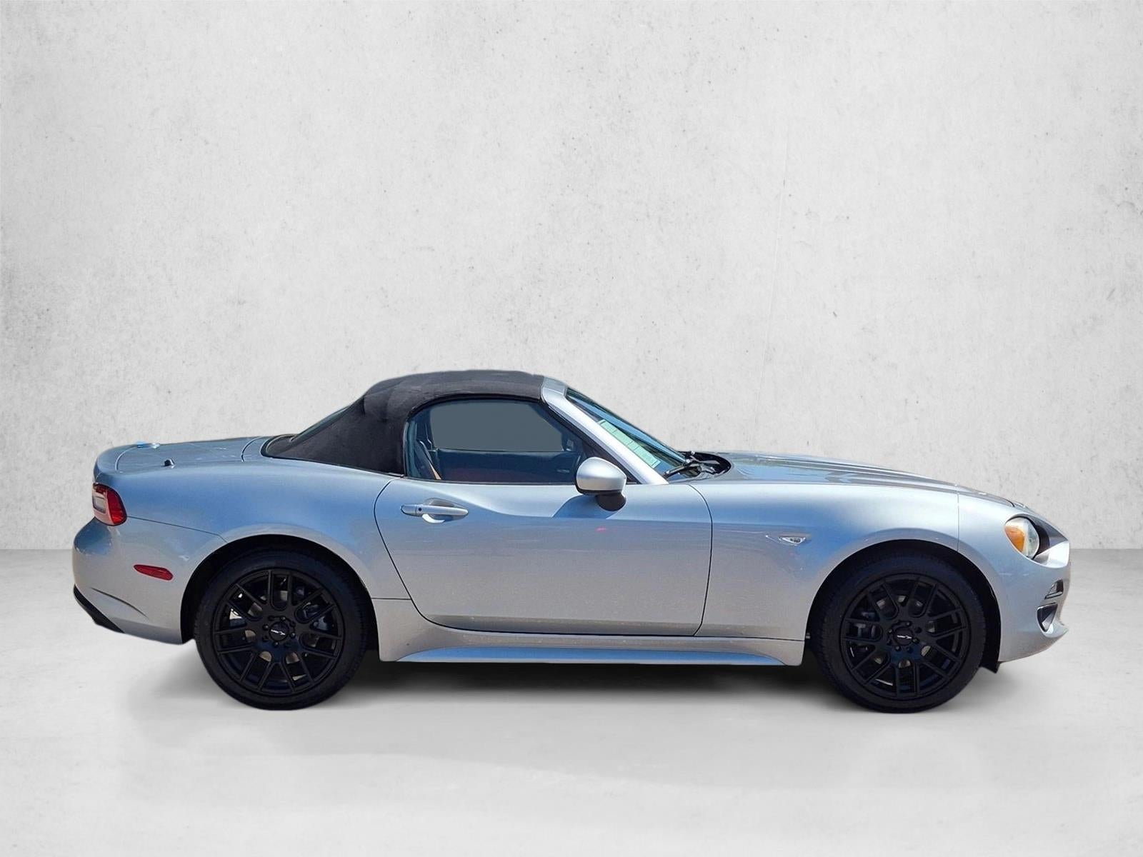 2018 FIAT 124 Spider Lusso Convertible