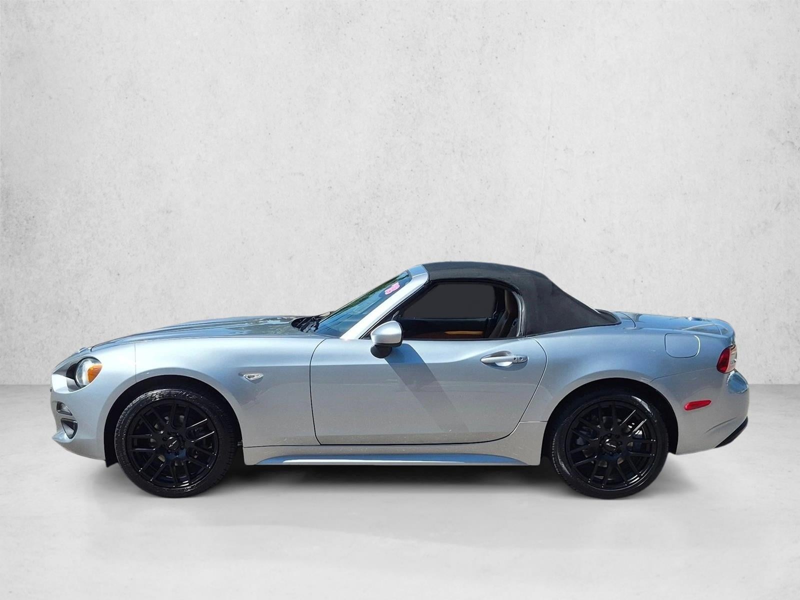 2018 FIAT 124 Spider Lusso Convertible