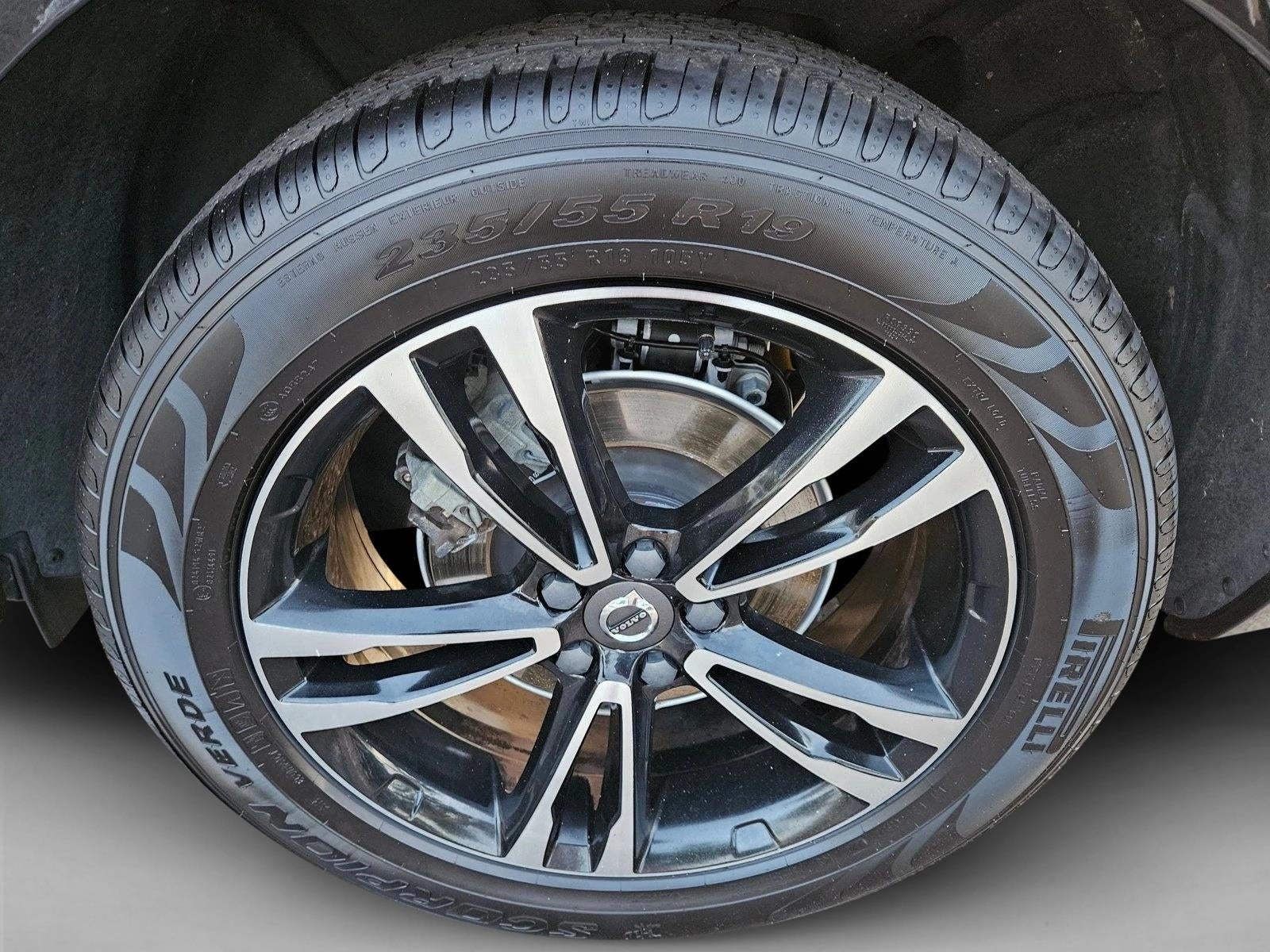2019 Volvo XC60 T5 FWD Momentum