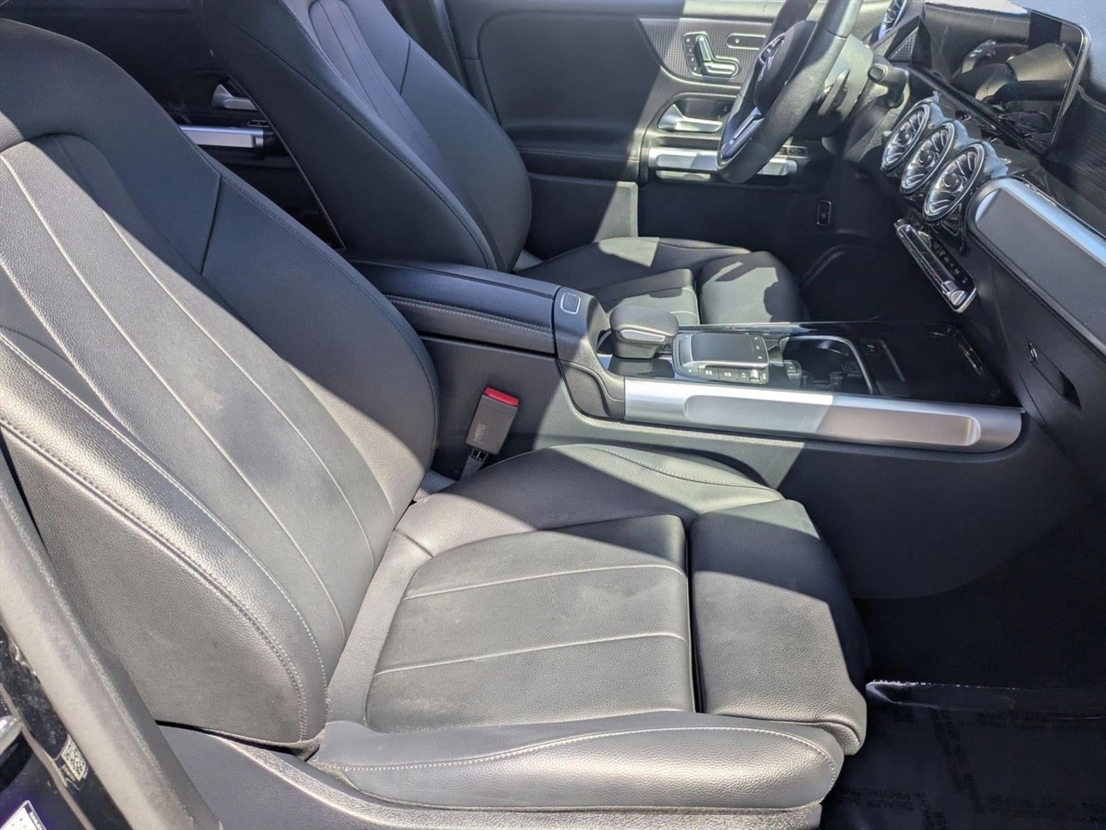 2022 Mercedes-Benz GLB GLB 250 SUV