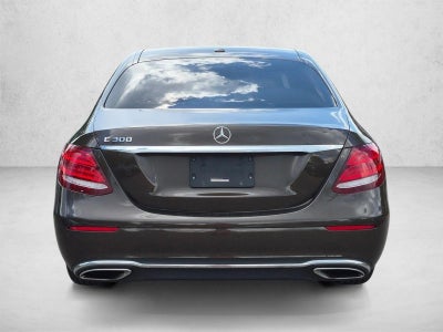 2017 Mercedes-Benz E-Class E 300 Luxury RWD Sedan