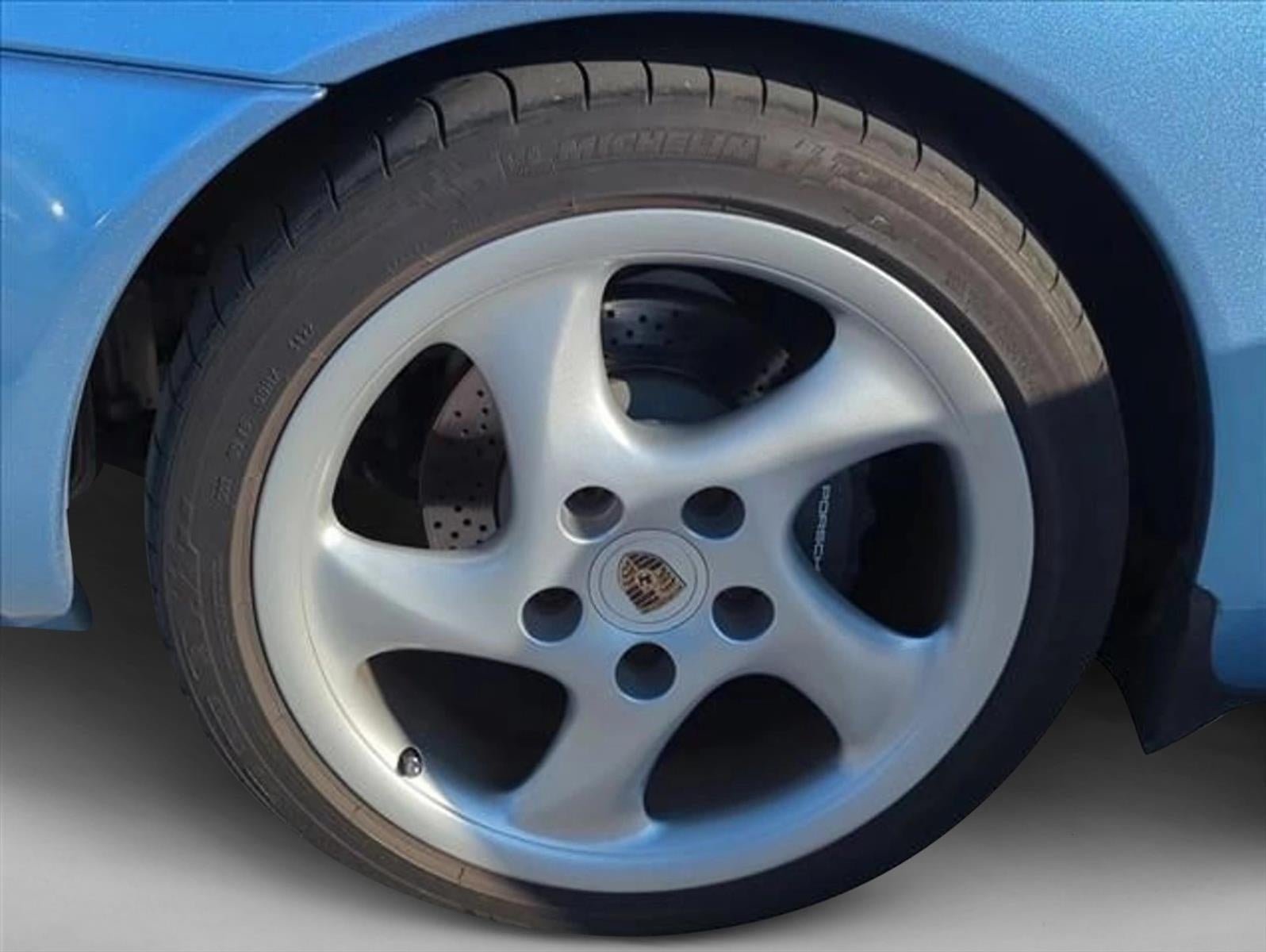 1999 Porsche 911 Carrera Base