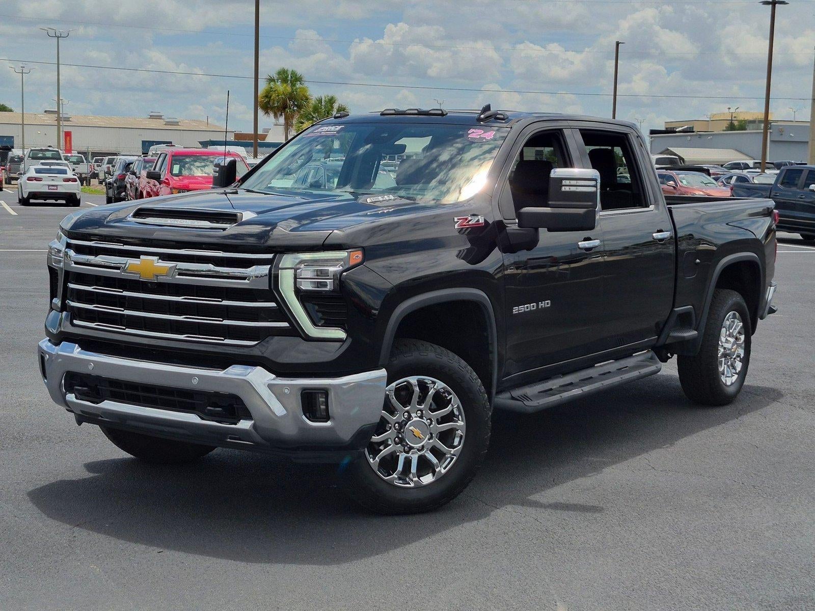 2024 Chevrolet Silverado 2500 HD Crew Cab Standard Box 4-Wheel Drive LTZ