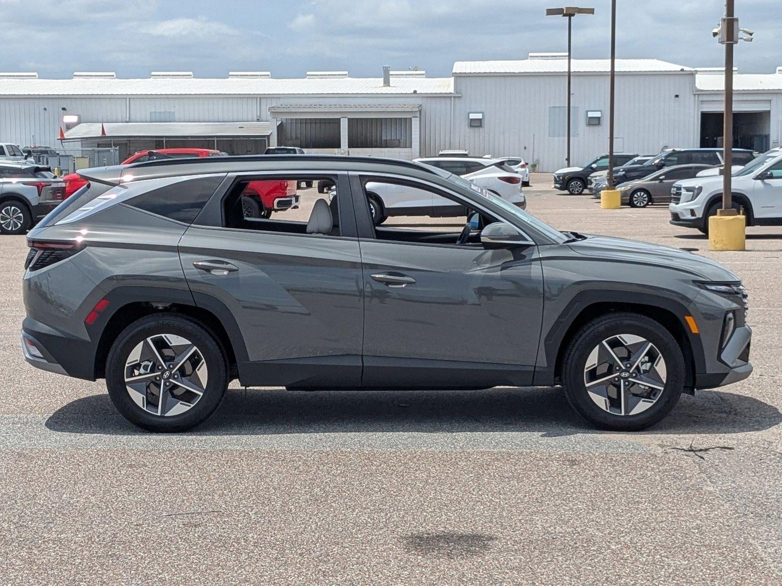 2026 Hyundai TUCSON SEL Premium FWD