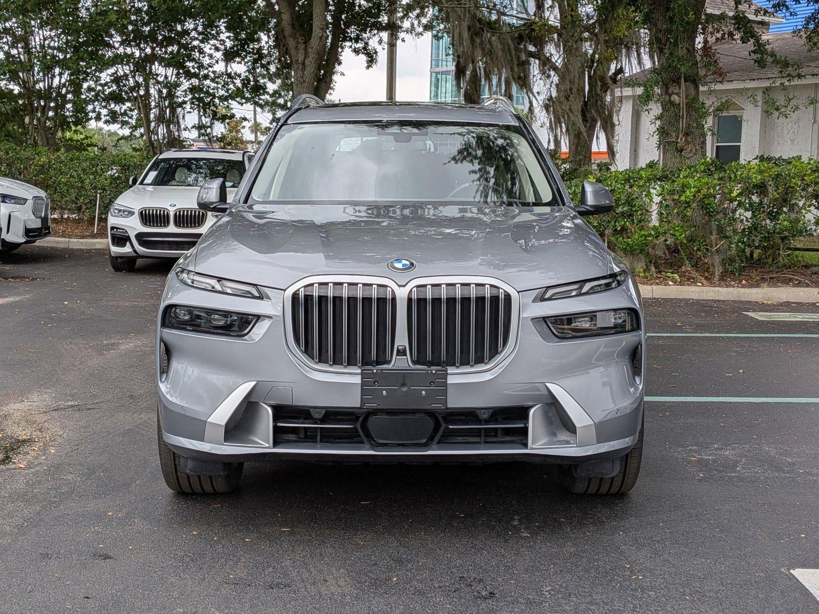 2026 BMW X7 xDrive40i Sports Activity Vehicle