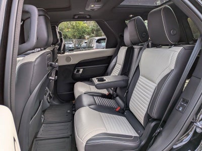 2022 Land Rover Discovery P360 HSE R-Dynamic