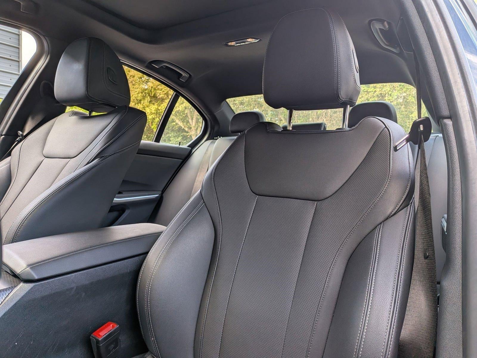 2025 BMW 330i xDrive Sedan