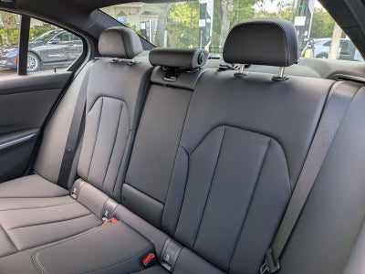 2025 BMW 330i xDrive Sedan