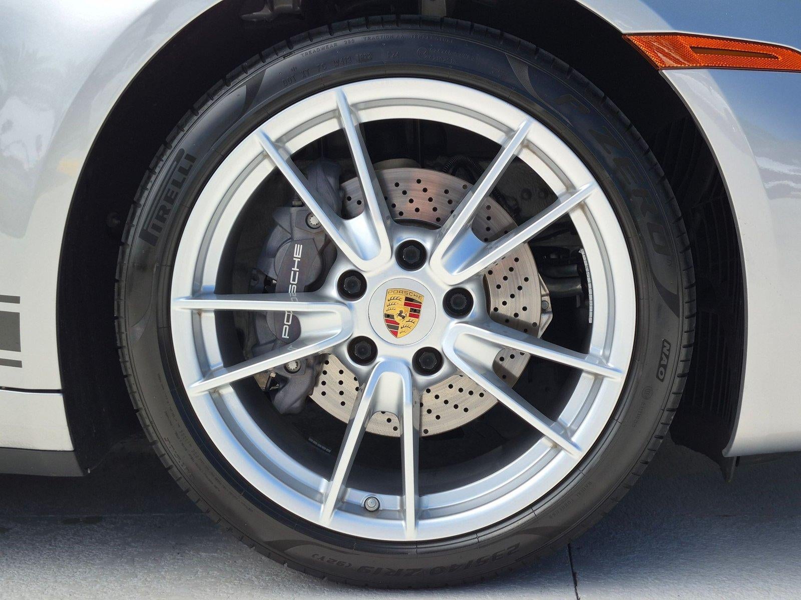2022 Porsche 911 Carrera Coupe
