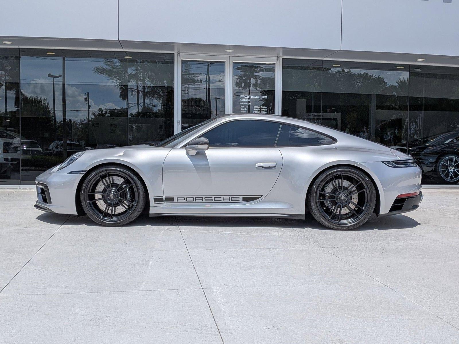 2024 Porsche 911 Carrera 4 GTS Coupe