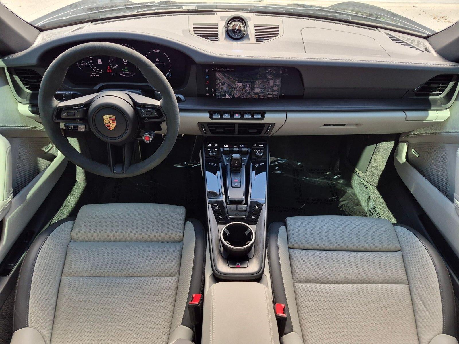 2025 Porsche 911 Carrera GTS Cabriolet