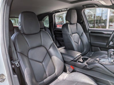 2017 Porsche Cayenne Platinum Edition AWD