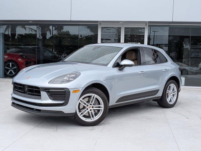 2024 Porsche Macan AWD